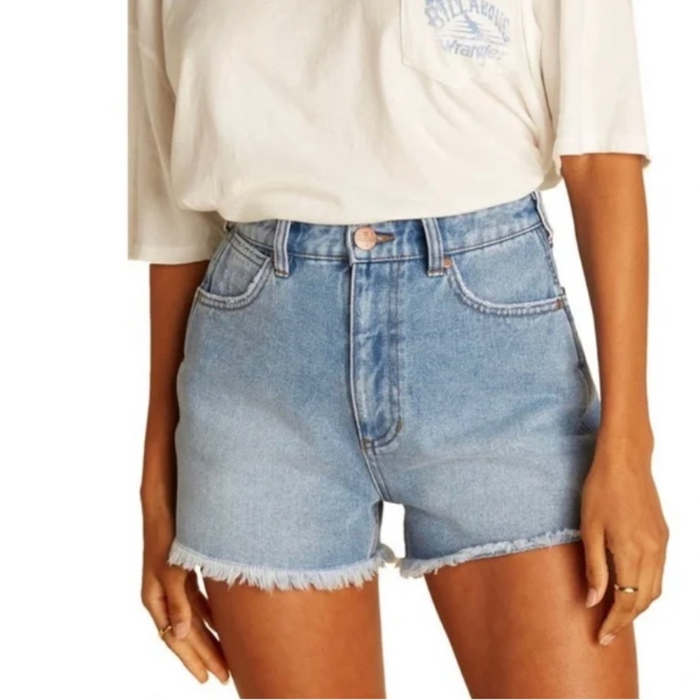 Brand New With Tags Wrangler X Billabong High Rise Cut Off Shorts